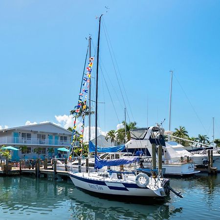 Latitude 26 Waterfront Boutique Resort - Fort Myers Beach Εξωτερικό φωτογραφία