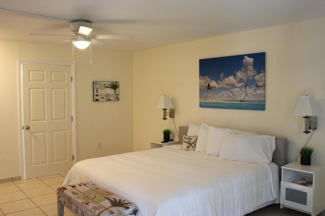Latitude 26 Waterfront Boutique Resort - Fort Myers Beach Εξωτερικό φωτογραφία