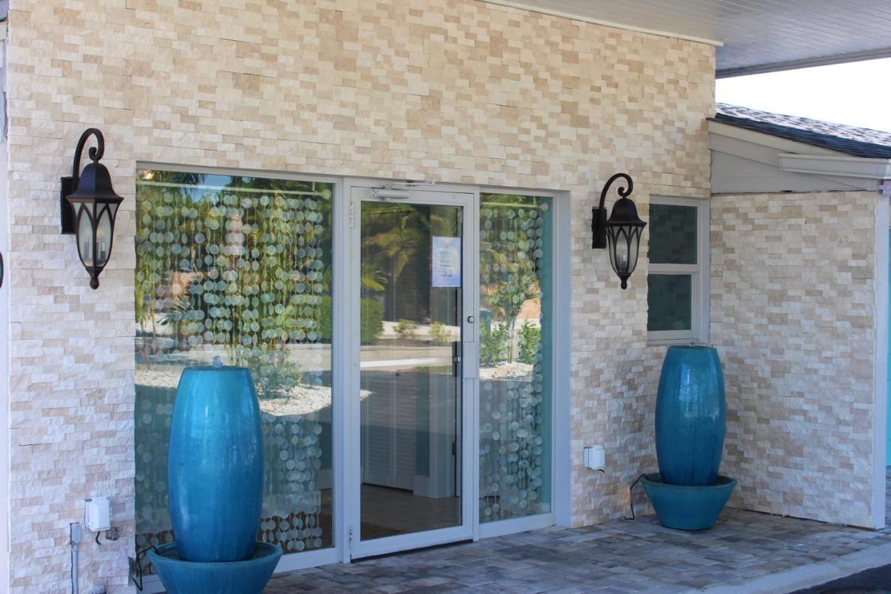 Latitude 26 Waterfront Boutique Resort - Fort Myers Beach Εξωτερικό φωτογραφία
