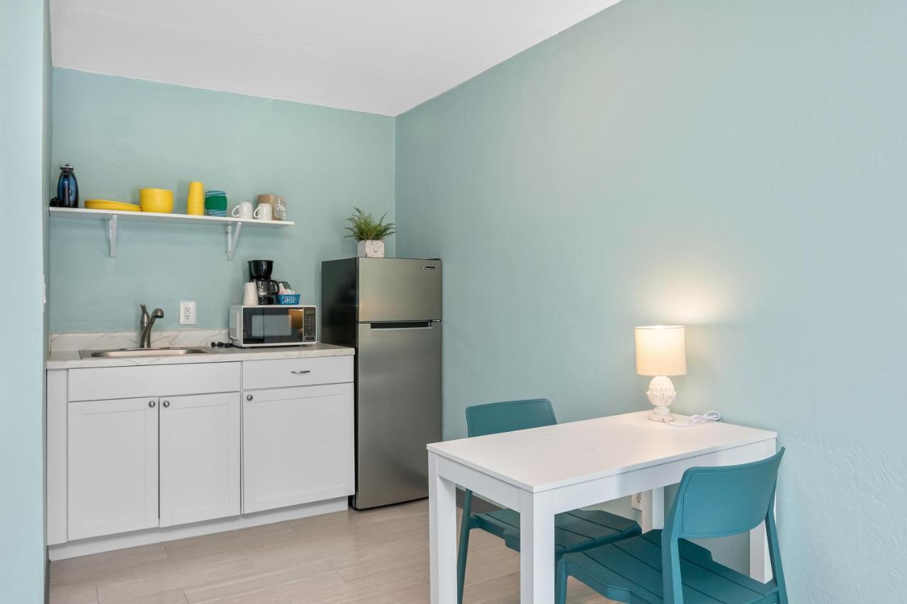 Latitude 26 Waterfront Boutique Resort - Fort Myers Beach Εξωτερικό φωτογραφία