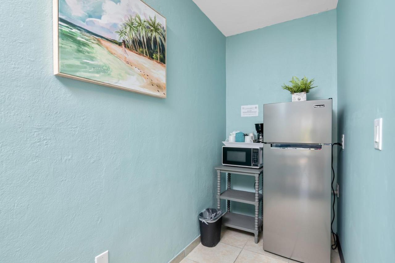 Latitude 26 Waterfront Boutique Resort - Fort Myers Beach Εξωτερικό φωτογραφία